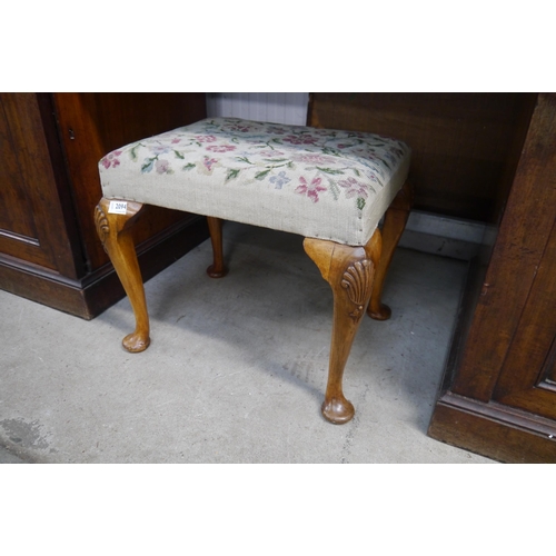 2094 - A 1930's walnut cabriole leg stool