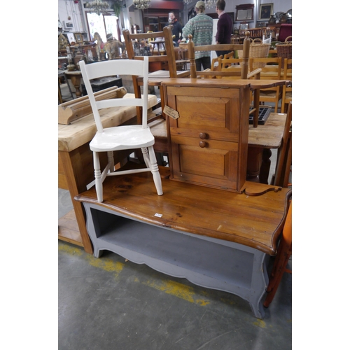 2275 - A pine wall cabinet and painted child's chair, a pine cheval mirror and a pine coffee table with pai... 