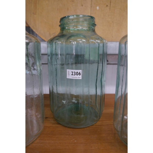 2306 - A hand thrown glass vase