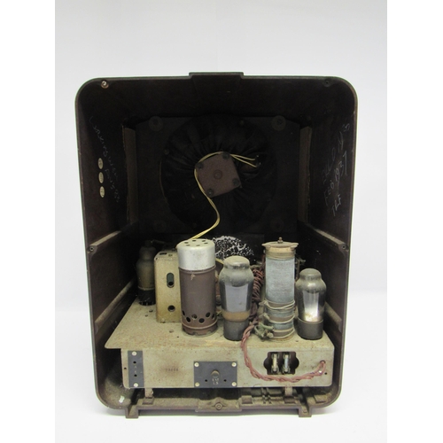 7315 - An Ekco AD38 valve radio in Art Deco Bakelite case, c.1937, for restoration