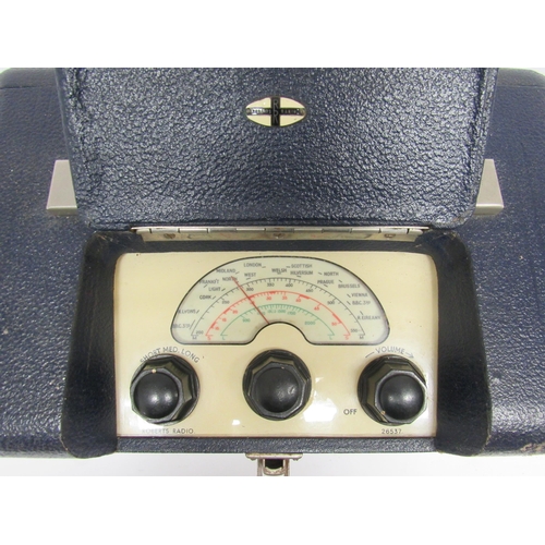 7307 - A 1940s Roberts P4D portable valve radio