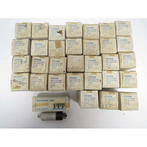 7451 - A collection of boxed ITT CV38 EF37A radio valves / tubes (32)