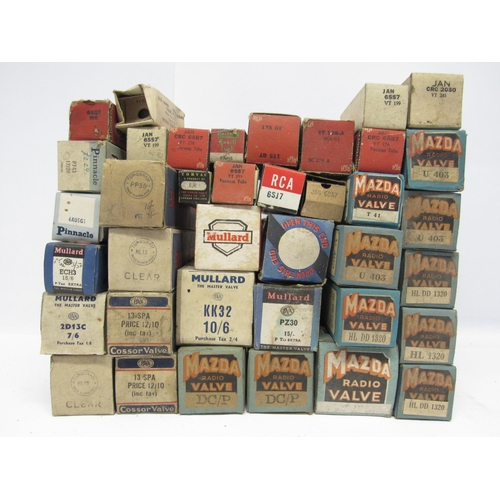 7449 - A collection of boxed radio valves / tubes including Mazda U 403, T 41, HL DD 1320, V.P 1320, DC/P, ... 