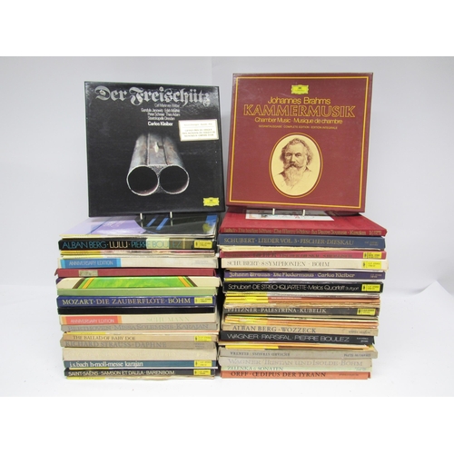 7101 - Classical- A collection of approximately sixty-five stereo and mono pressing classical vinyl LP reco... 