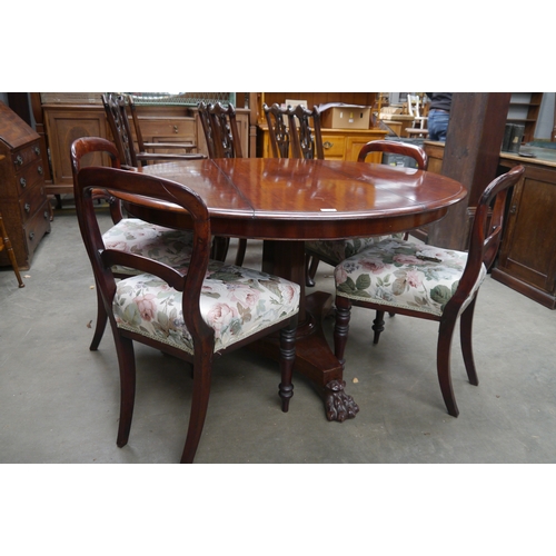 2472 - An early Victorian mahogany breakfast table on pawfoot base