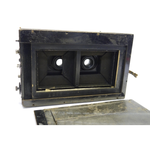 6025 - A Goerz Anschutz stereo, 9x18cm, leather covered wood body, a pair of Dagor Doppel-Anastigmat f/6.8 ... 