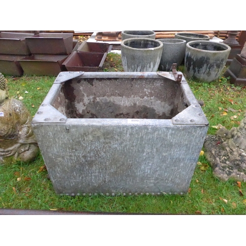 8090 - A riveted galvanised tank, 59cm x 41cm x 42cm