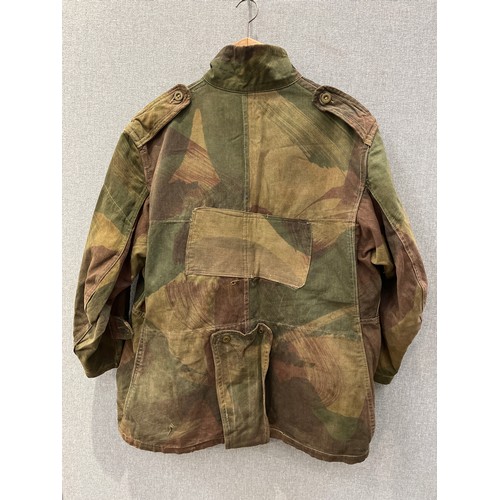 9207 - A WWII British Airborne Denison smock, half zip, size no. 1, John Gordon & Co. 1944