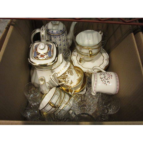 4462 - A box containing assorted glassware and ceramics to include Royal Crown Derby 