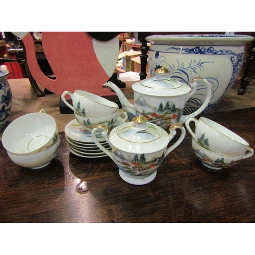 4007 - A Chinese Geisha tea set