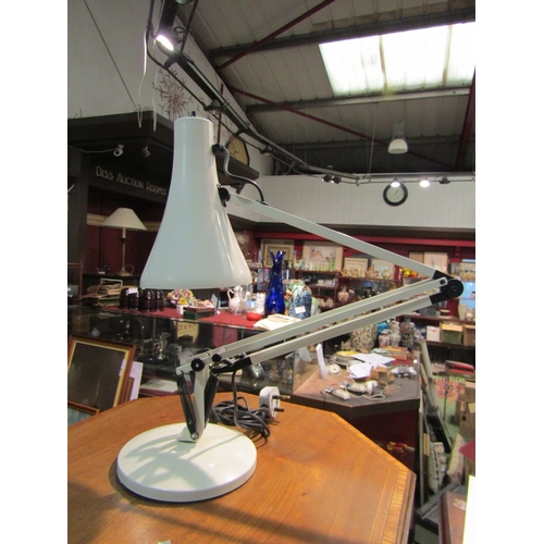 4231 - An Anglepoise Model 90 white desk lamp