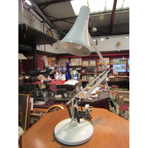 4231 - An Anglepoise Model 90 white desk lamp