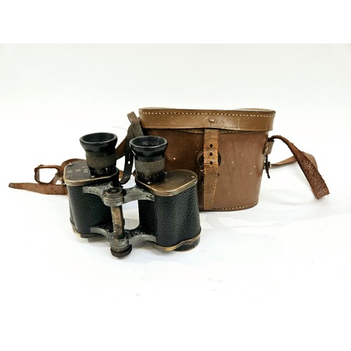 9284 - A pair of WWI era Imperial German binoculars by Zeiss, stamped with M (Marine) and crown, together w... 