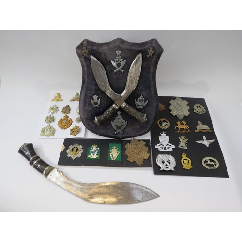 9236 - A quantity of mixed cap badges including highland regiments, together with a Gurkha shield display e... 