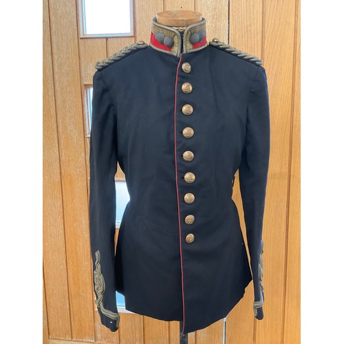 9004 - A pre-1914 Royal Artillery officer's dress tunic with braided thread detail