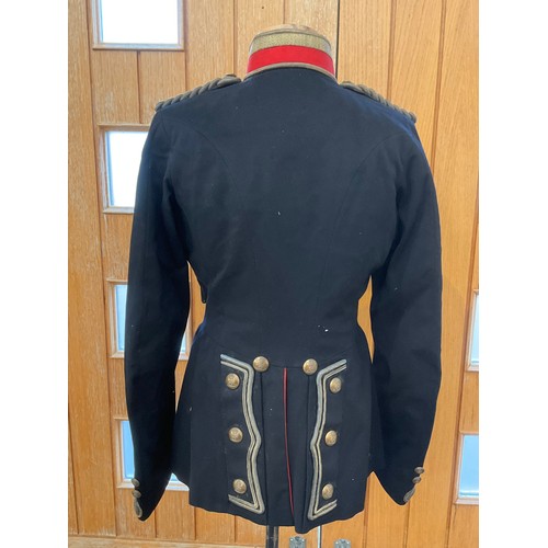 9004 - A pre-1914 Royal Artillery officer's dress tunic with braided thread detail