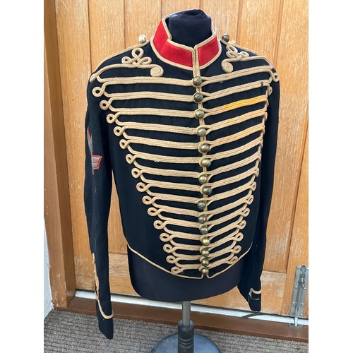 9005 - An early 20th Century Royal Horse Artillery / Hussar officer’s short jacket, braided throughout. Pos... 