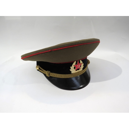 9189 - Five Cold War era Russian Soviet USSR visor caps including Air Force