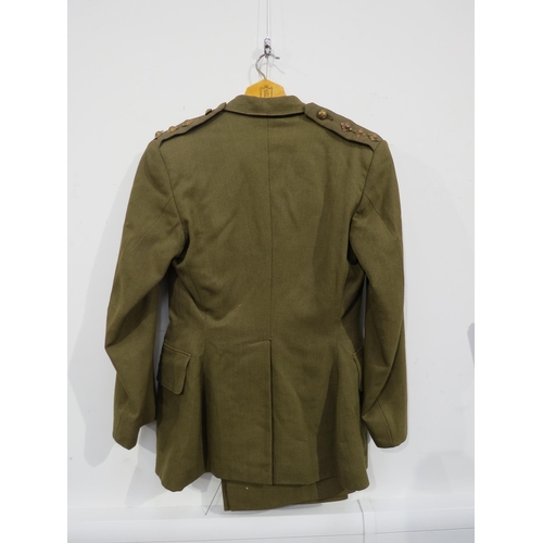 9091 - A WWII Royal Artillery officer's uniform with jacket, trousers, hat and Sam Browne, belonged to Capt... 