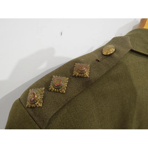 9091 - A WWII Royal Artillery officer's uniform with jacket, trousers, hat and Sam Browne, belonged to Capt... 