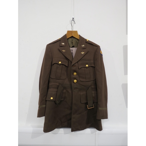 9092 - A WWII 8th Air Force officer's uniform with jacket, trousers and hat, with insignia