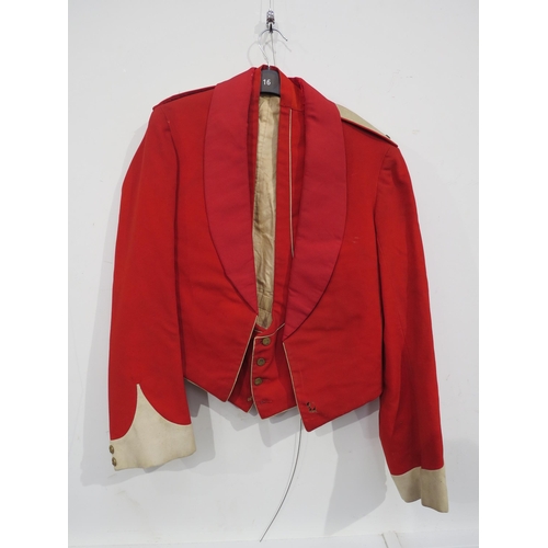 9093 - NORFOLK REGIMENT INTEREST: An early 20th Century Norfolk Militia mess dress jacket and waistcoat, to... 