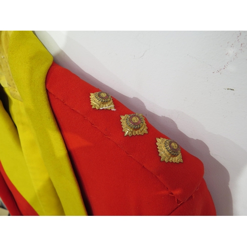 9093 - NORFOLK REGIMENT INTEREST: An early 20th Century Norfolk Militia mess dress jacket and waistcoat, to... 