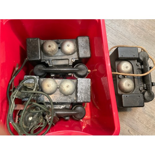 9138 - Three WWII field telephone sets in Bakelite