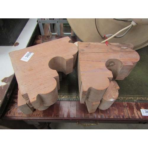 2056 - Four carved pine brackets