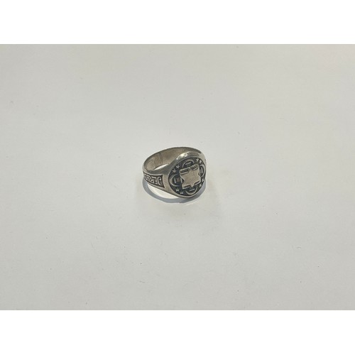 9520 - An early 20th Century (c. 1917) Battle of Jerusalem Ring in white metal, featuring the Star of David... 