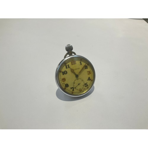 9537 - A Jaeger Le Coultre military pocket watch, marked G.S.T.P. 241029 reverse, crown loose