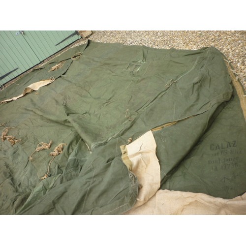 9128 - A 1952 British Army '160lb' WWII style 8 man tent, no poles