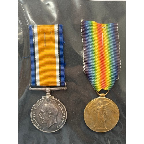 9449 - NORFOLK REGIMENT INTEREST: Two pairs of WWI medals named to 32398 PTE. R. MARCHANT NORF. R. and 1724... 