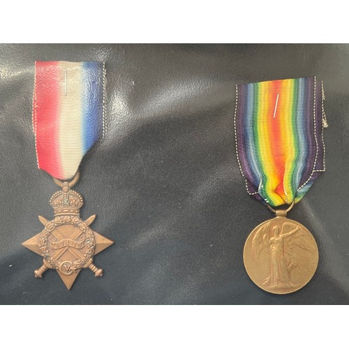 9444 - NORFOLK REGIMENT INTEREST: Two pairs of WWI 1915 star and Victory medals named to 2251 PTE. T.P. ARC... 