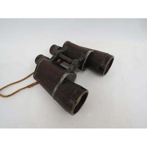 9275 - A pair of German binoculars