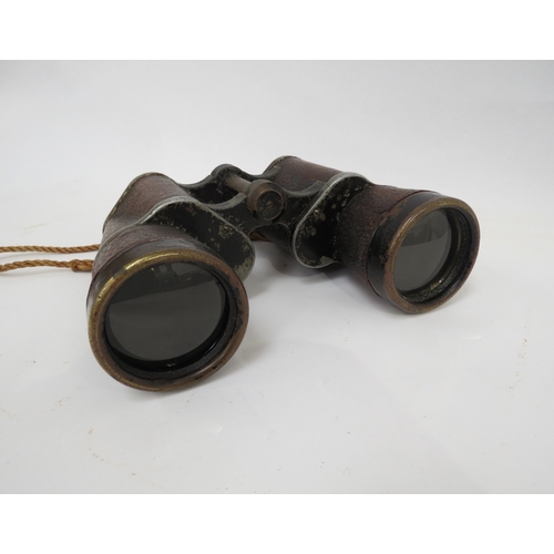 9275 - A pair of German binoculars