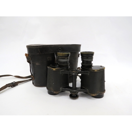 9279 - A pair of WWII German Goertz of Berlin binoculars with leather case