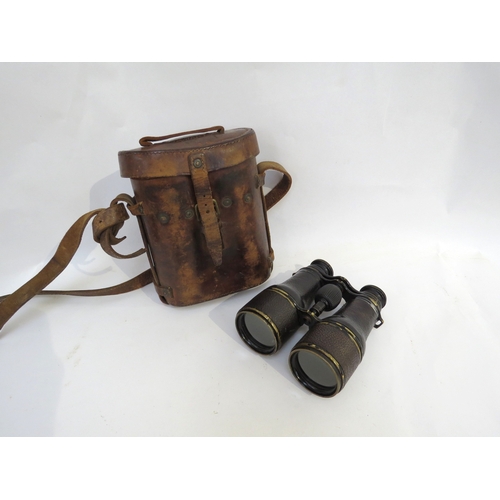 9282 - A pair of WWI artillery binoculars by Colmont, Paris, with WD broad arrow and S-4 27693 numbering, w... 