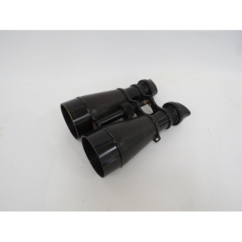 9283 - A pair of WWII artillery type binoculars, broad arrow marked no. 61141