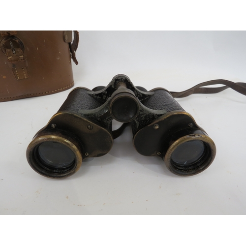 9284 - A pair of WWI era Imperial German binoculars by Zeiss, stamped with M (Marine) and crown, together w... 