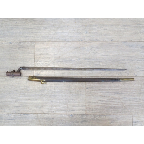 9335 - An 1876 pattern Martini Henry socket bayonet