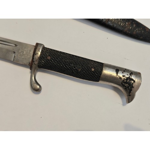 9344 - A Third Reich era German presentation dress bayonet, engraved 'Bur Erinnerung an Meine Dienstzeit', ... 