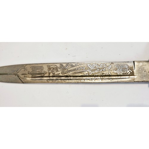 9344 - A Third Reich era German presentation dress bayonet, engraved 'Bur Erinnerung an Meine Dienstzeit', ... 