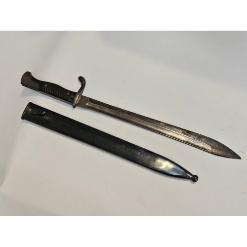 9346 - A WWI German Mauser bayonet by Deutsche Maschinenfabrik A-G Dutsburg, possible later scabbard