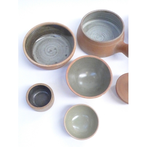 7067 - St Ives Leach Pottery - A collection of Standard Ware bowls and pots.  Impressed Pottery seals only.... 