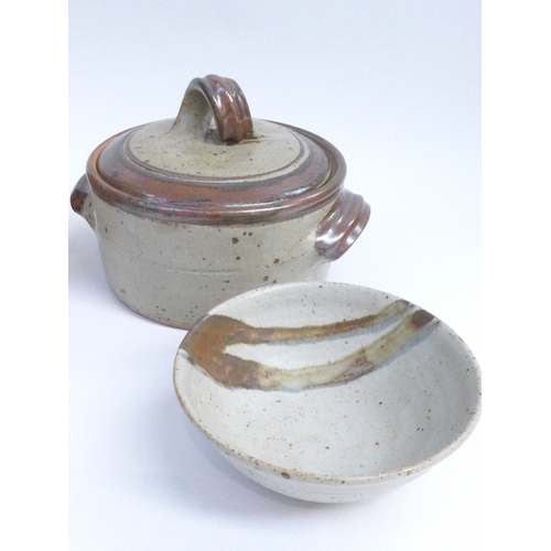 7068 - A Warwick Parker Pottery lidded casserole and bowl, impressed seals, together with a Robert Tarling ... 