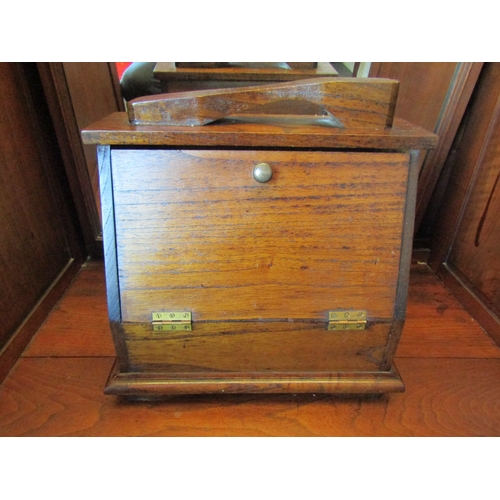 1154 - An oak shoe cleaning box