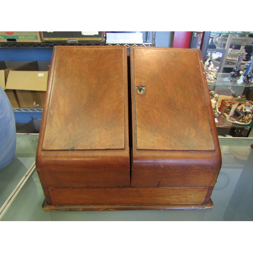 1473 - A mahogany desk-top stationery box, missing escutcheon