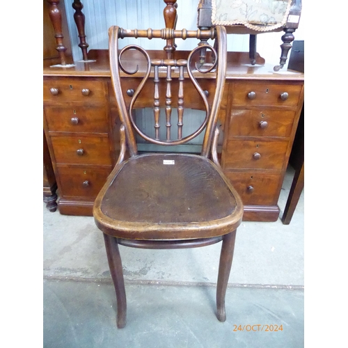 2115 - A 1920's single bentwood chair