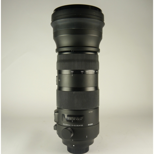 6001 - A Nikon D3500 DSLR camera comes with multiple lenses, a Sigma 150-600mm F/5-6.3 DG HSM & LH1164-01 l... 